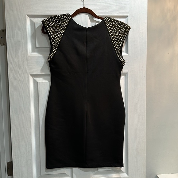 LBD Little Black Dress Sz Large Stretch friendly - Picture 1 of 7